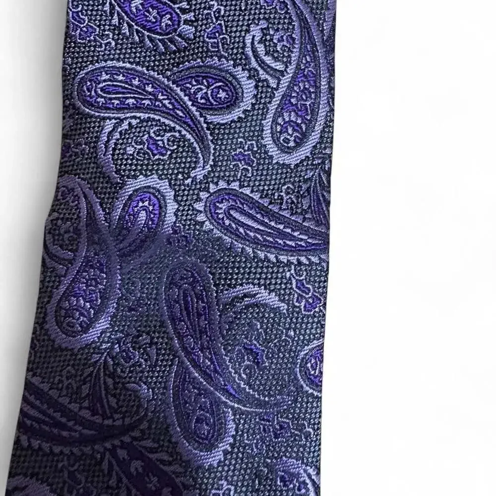 Pronto Uomo Platinum Purple and Gray Paisley Silk Blend Tie